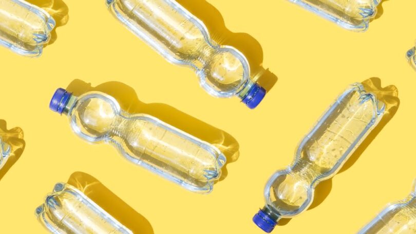 Mais de metade dos portugueses assume culpa ao adquirir produtos embalados em plástico