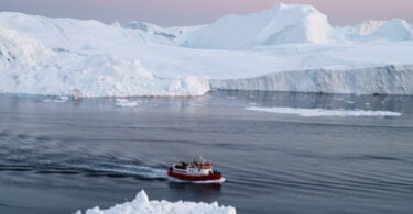 A MSC reafirmou o seu compromisso de evitar as rotas de carga via ártico, de forma a limitar o carbono negro e outros impactos ambientais.