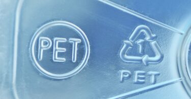 Investigadores da Universidade de Edimburgo converteram garrafas de plástico em aroma de baunilha, através do uso de bactérias modificadas.