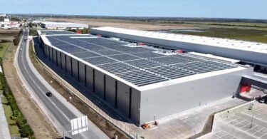 A Sonae MC, através da Elergone Energia, inaugurou uma das maiores centrais de autoconsumo em cobertura na Península Ibérica.