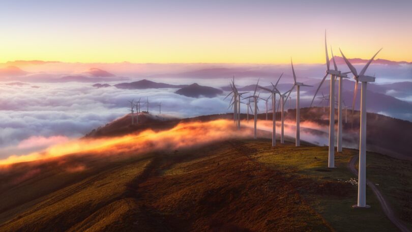 O governo espanhol introduziu uma taxa na produção de energia renovável para mitigar o impacto do aumento dos preços da eletricidade.