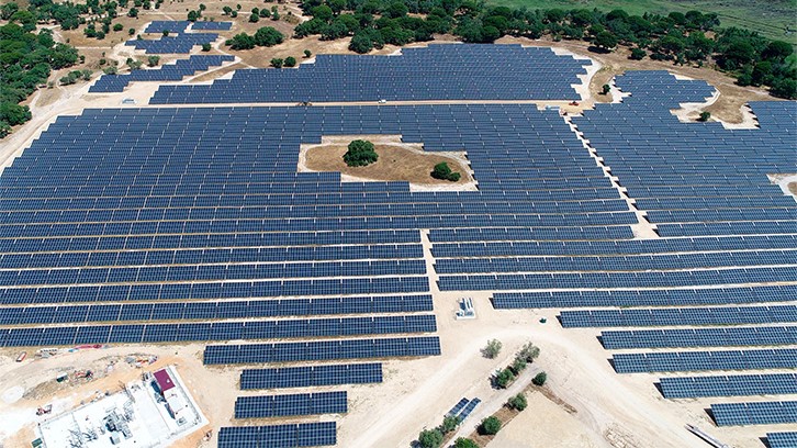 Primeira central fotovoltaica da Iberdrola em Portugal entra em funcionamento