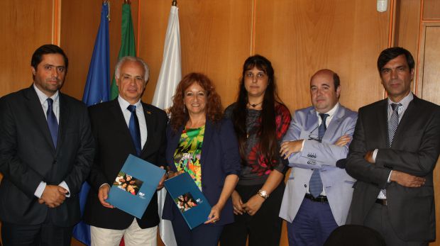 APS celebra acordo com o SEF para os portos do Algarve