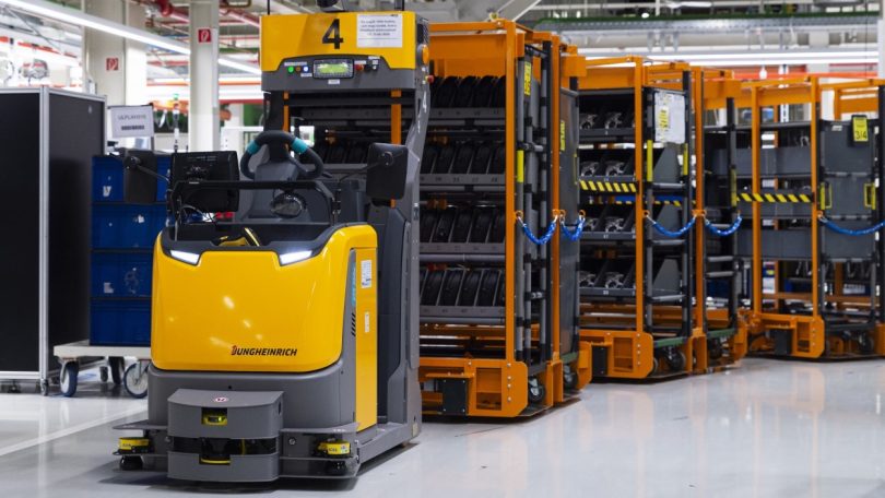 A Jungheinrich foi escolhida para automatizar o abastecimento de materiais para a produção de motores da Audi, em Györ, na Hungria.