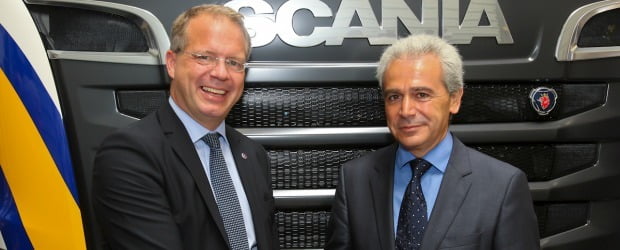 CEO da Scania entrega 50 Scania V8 á Primafrio
