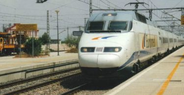 Ministra espanhola garante Corredor Mediterrânico até 2015