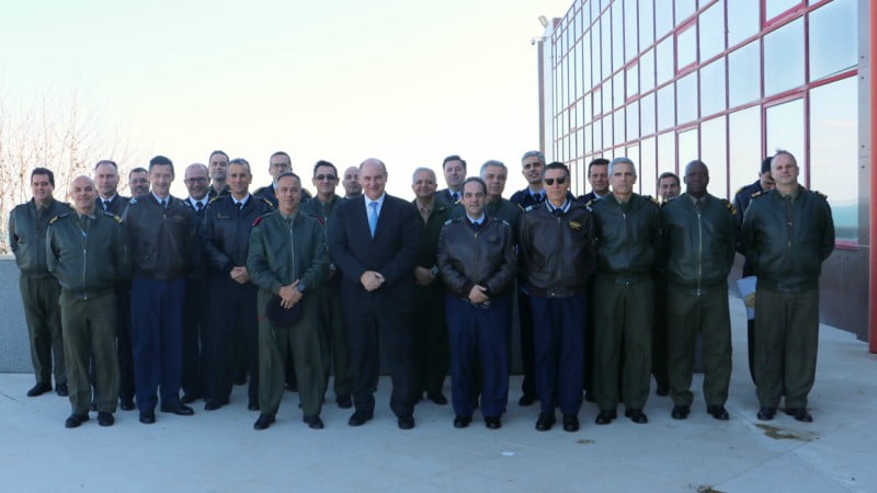 Auditores do Curso de Promoção a Oficial General visitam Porto de Sines