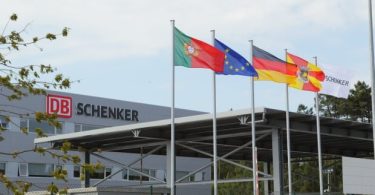 DB Schenker lança serviço rodoviário para PME