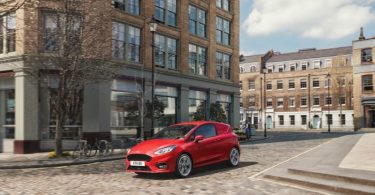 Ford apresenta novo Fiesta Van e tecnologia FordPass Connect para veículos comerciais