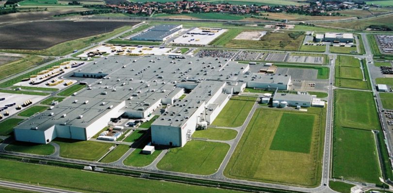 Grupo PSA será o fornecedor da Toyota para furgões compactos do segmento C-Van