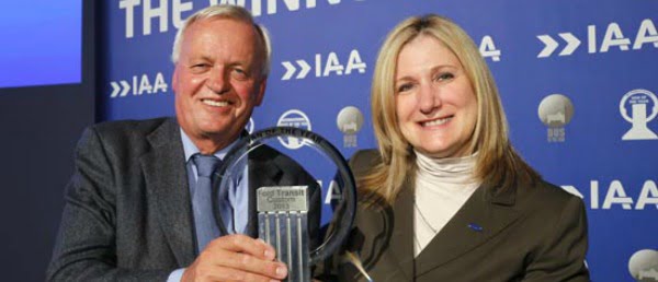 Nova Ford Transit Custom vence International Van of the Year 2013