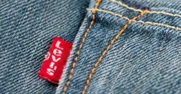 Levi’s aposta em cadeia de abastecimento “mais sustentável”