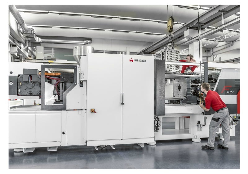 Milacron máquinas de injeção Logística e Transportes Hoje