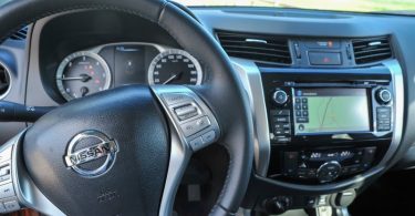 Nissan pickup LH