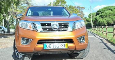 Nissan pickup LH
