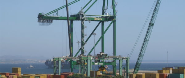 Terminal XXI já iniciou a construção do 6º pórtico super-post panamax