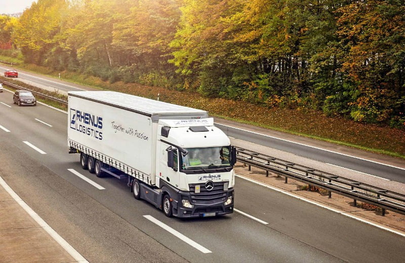 Rhenus Logistics camião Logística e Transportes Hoje