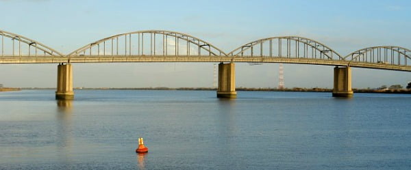 Projeto de porto fluvial relança transporte de mercadorias no Tejo