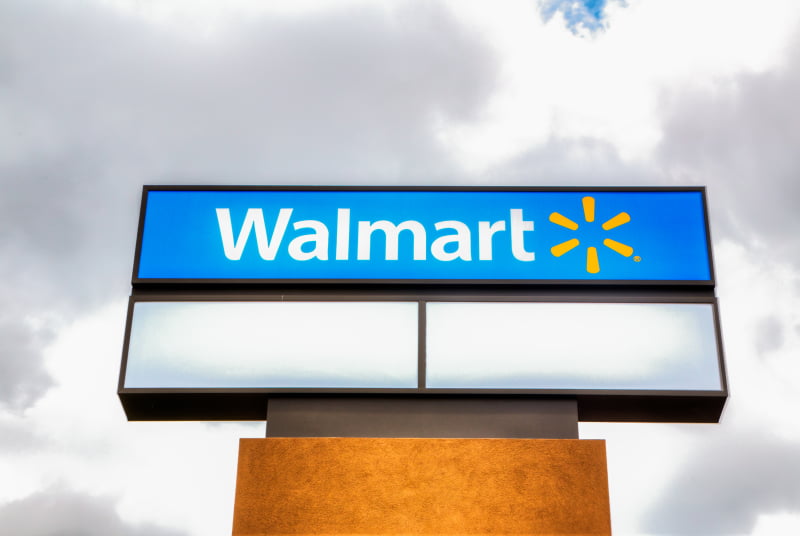 Walmart investe em frota própria de contentores intermodais