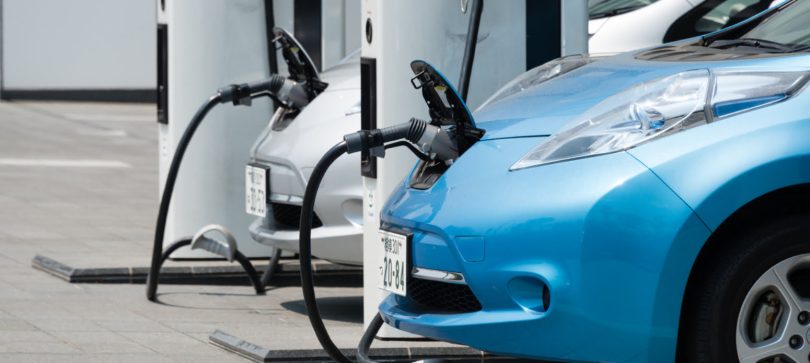 Número de veículos elétricos nas estradas nacionais duplica num ano