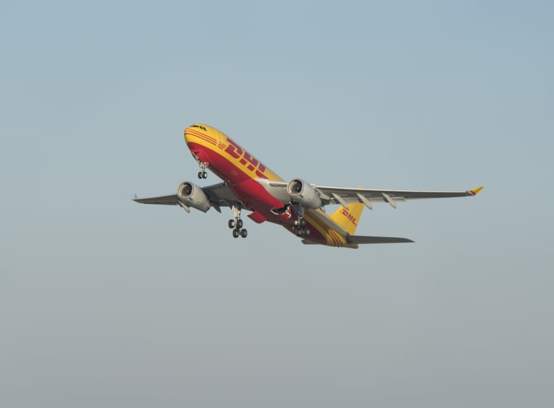 dhl