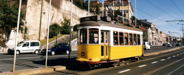 Carris assina acordo para recuperar elétricos do Rio de Janeiro