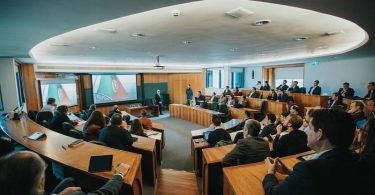 grupo de trabalho Bring Tesla Gigafactory to Portugal Logística e Transportes Hoje