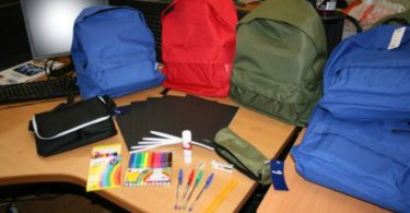 kits de material escolar GEFCO