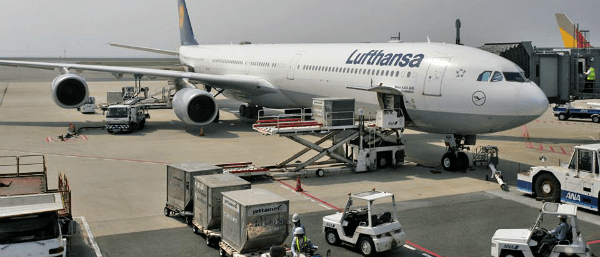 Lufthansa Cargo transporta menos 12