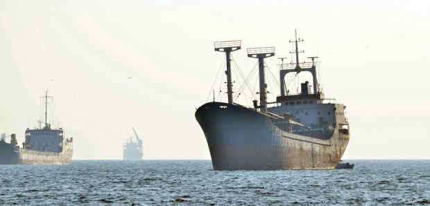 Tarifas do porto de Roterdão vão aumentar nos próximos três anos