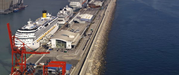 Porto de Barcelona prepara investimento de 360M até 2015