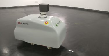 DB Schenker e August Robotics criam robot autónomo para feiras de negócios