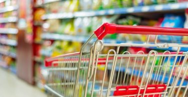 Trabalhadores do setor da distribuição marcam greve para os três antes do Natal