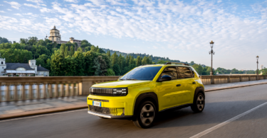 Fiat integra embalagens recicladas de bebidas no interior de novo modelo automóvel