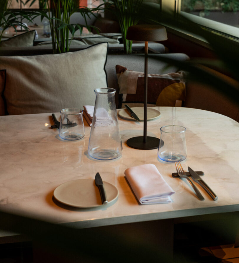 Conheça o projeto que quer dar nova vida ao vidro dos hotéis