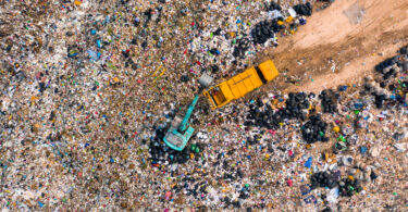 UE falha metas de reciclagem e continua ‘presa’ aos aterros, alertou o TCE