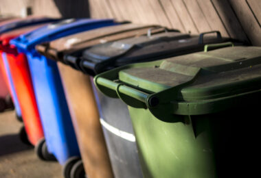 Produção de resíduos por pessoa na UE continua a crescer apesar de avanço na reciclagem