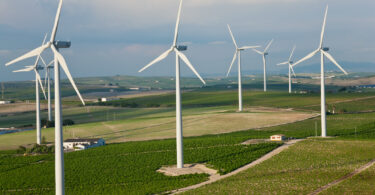 Projeto no Alentejo vai integrar energia eólica, solar e armazenamento
