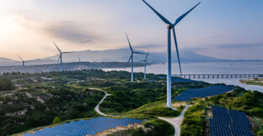 UE: Renováveis asseguraram 47,3% da eletricidade gerada em 2025. Portugal no pódio