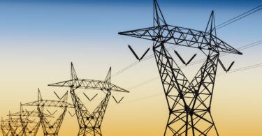 UE prepara redução de impostos sobre eletricidade para mitigar crise energética