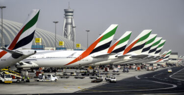 Emissões de três aeroportos são três vezes superiores às da cidade de Paris