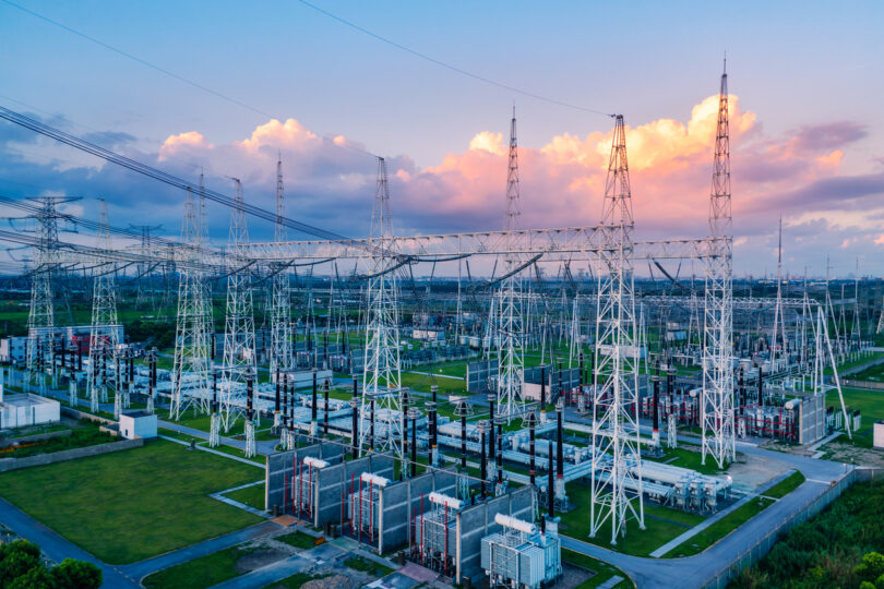 AIE prevê investimento global em energia de 3,4 biliões de dólares em 2026
